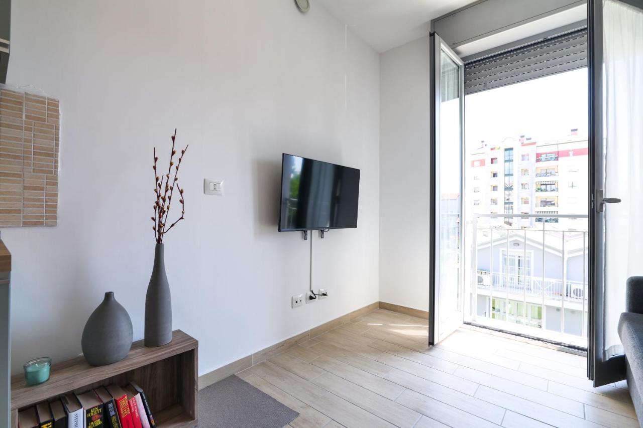 Appartamento Primopiano - Bonomi Milano Esterno foto